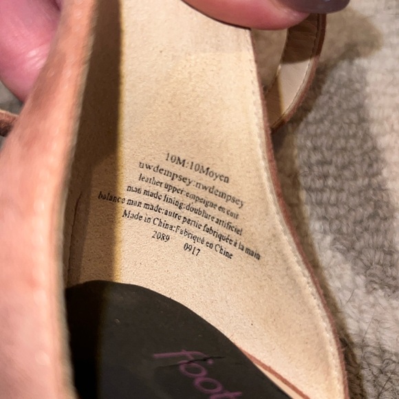 Pink Crème Heels - Picture 4 of 4